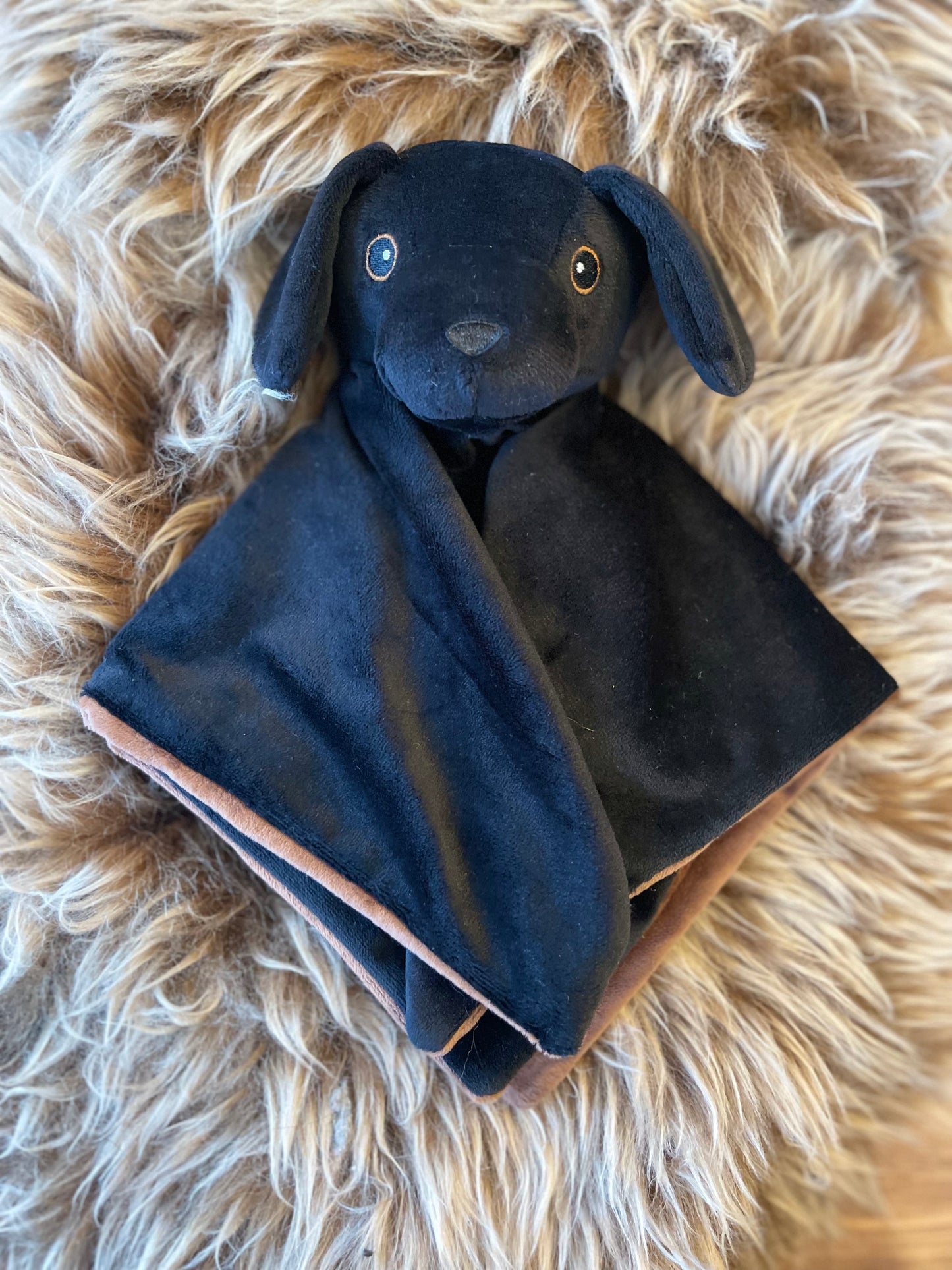 BLACK CUDDLE LAB COMFORTER